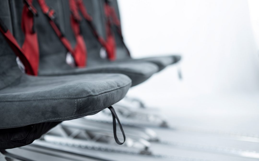 Höchste Flexibilität dank klappbarer Sicherheitssitze für moderne Hubschrauber